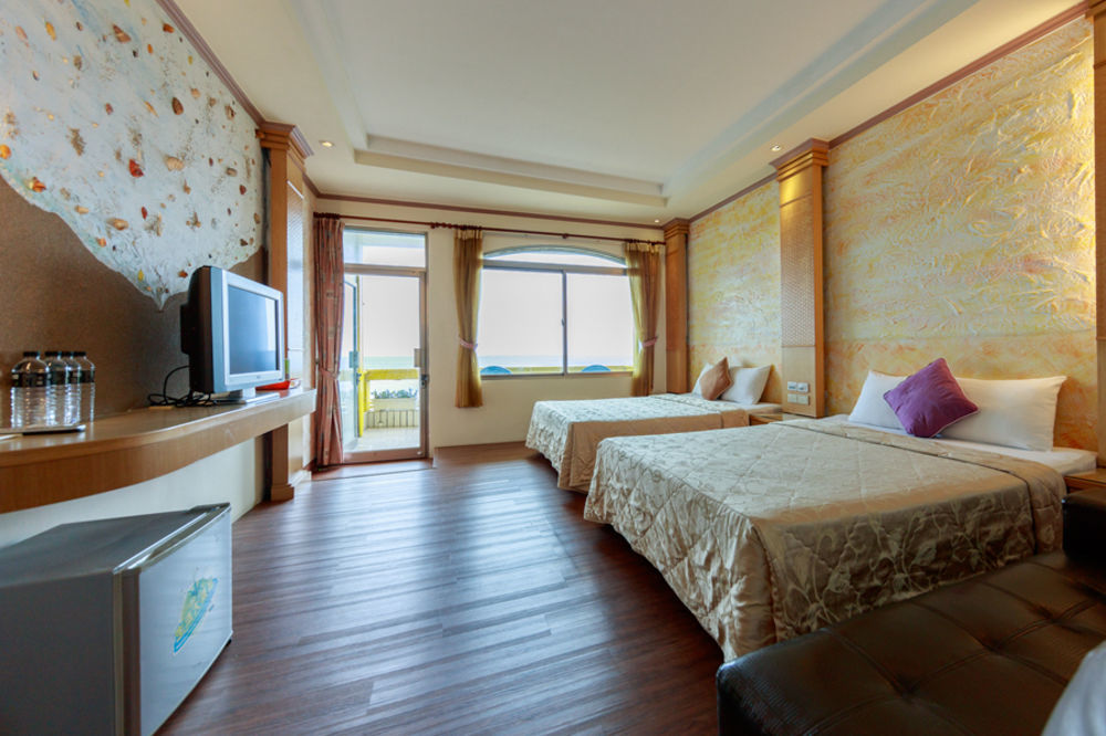 Goden Beach B&B Cape Eluanbi Exteriör bild